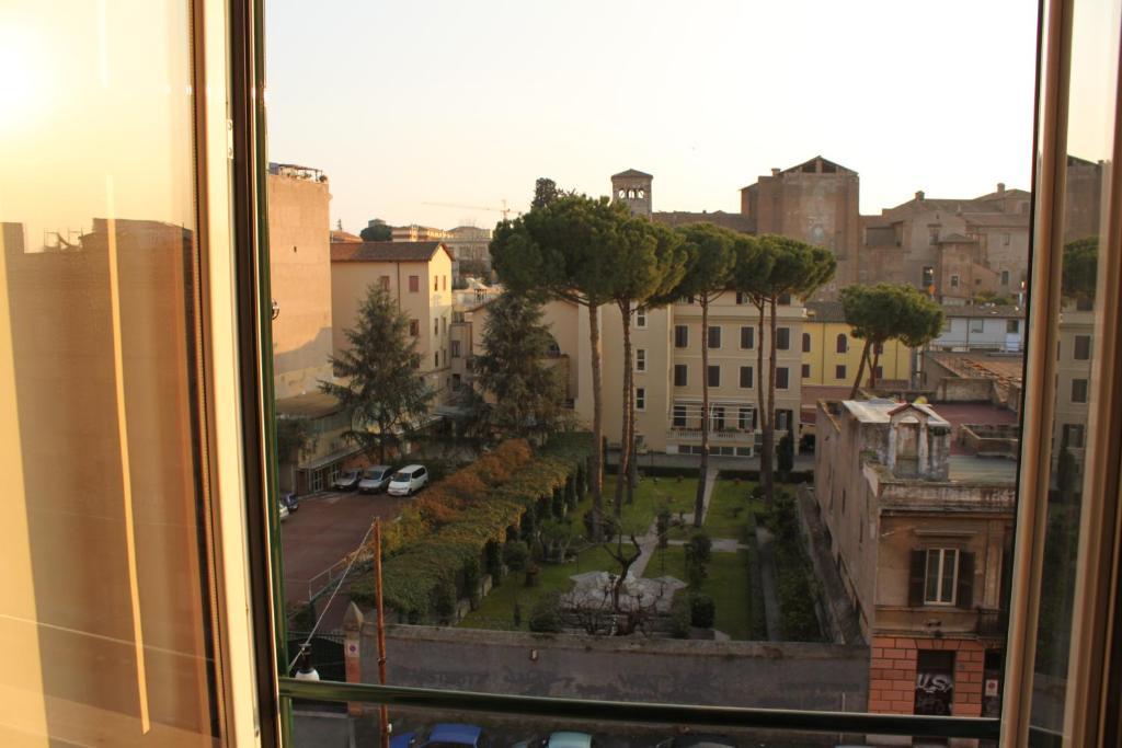Colosseo Panorama By Ghor Rom Exteriör bild